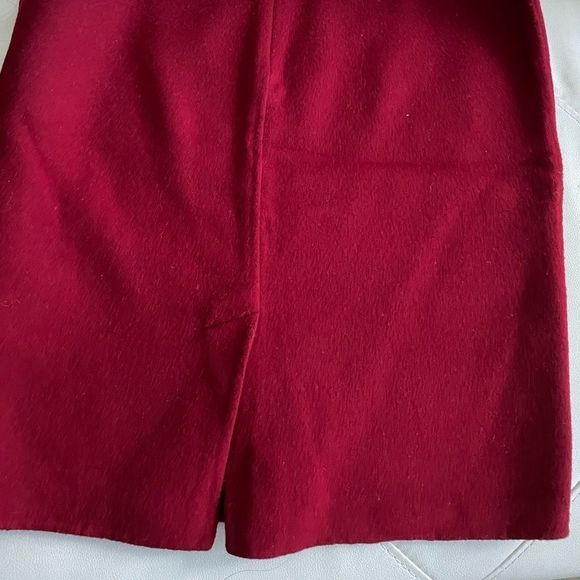 TALBOTS wool skirt suit - 2 pieces - Picture 8 of 10